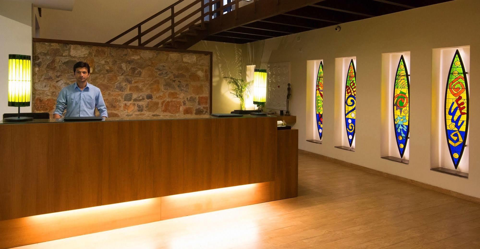 Lemon Tree Hotel, Tarudhan Valley, Manesar Gurgaon Exterior photo